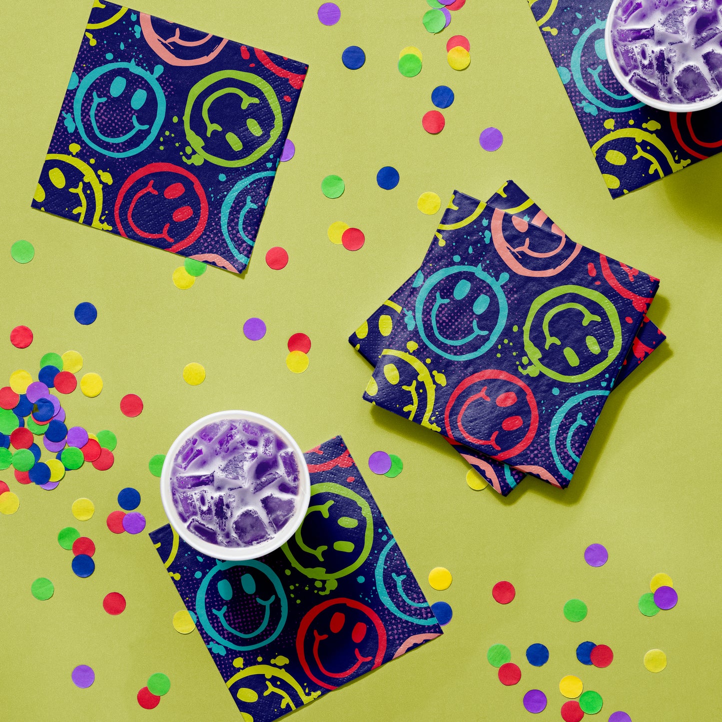 Graffiti Party Beverage Napkins 192 ct Lifestyle Image