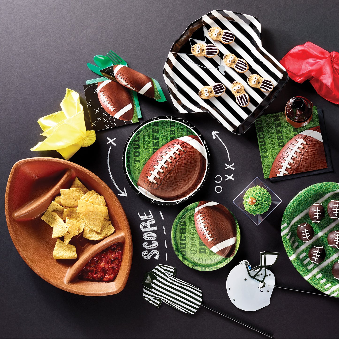 Football Chip and Dip Trays 6 ct