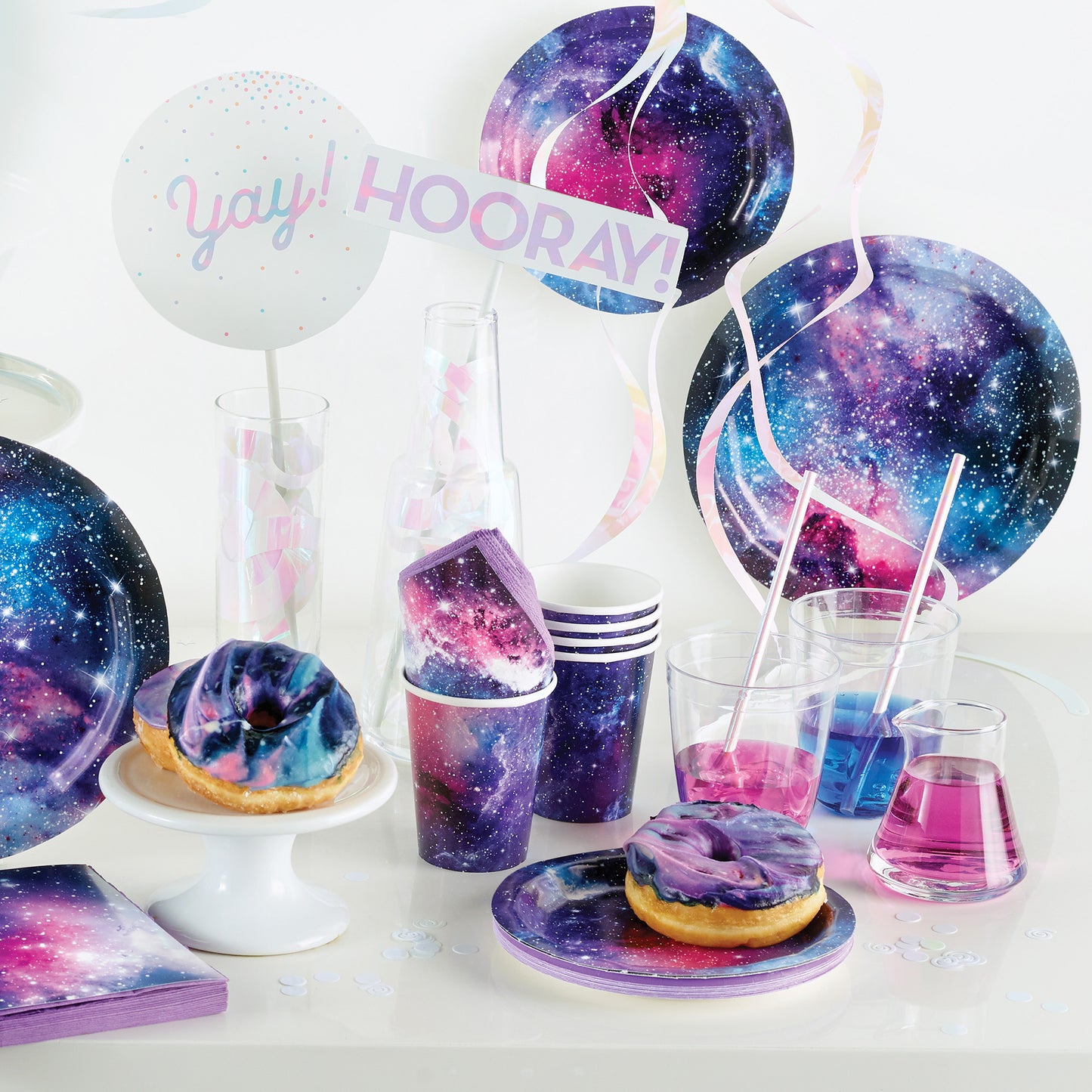Galaxy Party Dinner Plates 96 ct