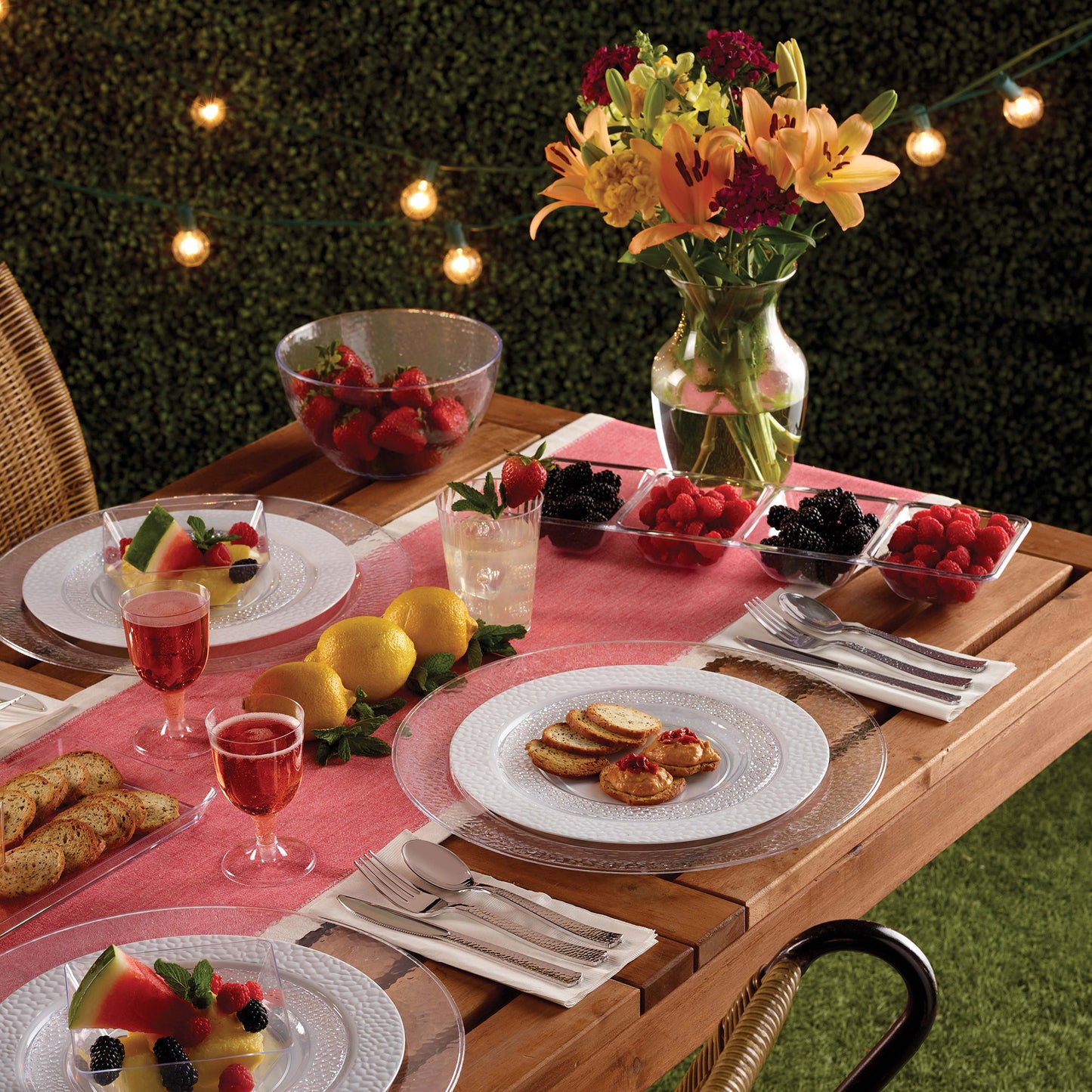 Clear Form & Function 4-Compartment Tray 6 ct