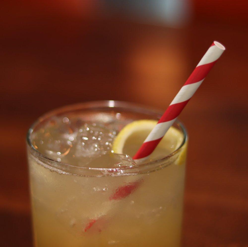 7.75" Wrapped Red Striped Jumbo Paper Straws - 3200 ct.